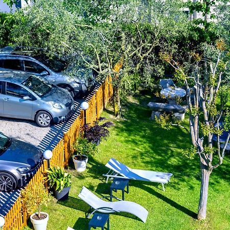 Nirvana Apartments Torbole Sul Garda Zewnętrze zdjęcie