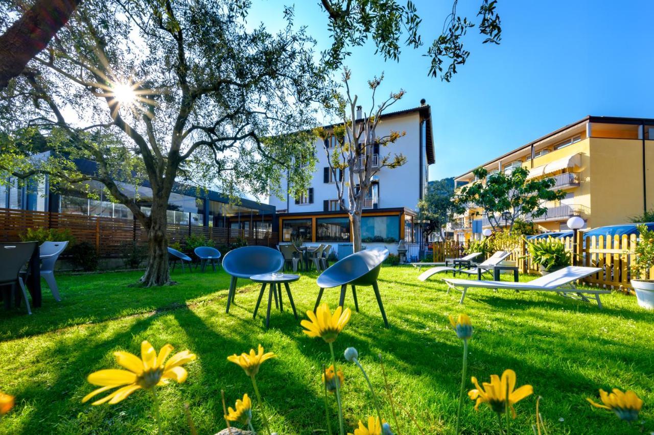 Nirvana Apartments Torbole Sul Garda Zewnętrze zdjęcie