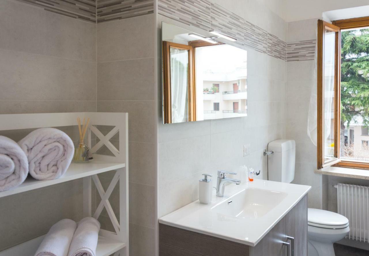 Nirvana Apartments Torbole Sul Garda Zewnętrze zdjęcie