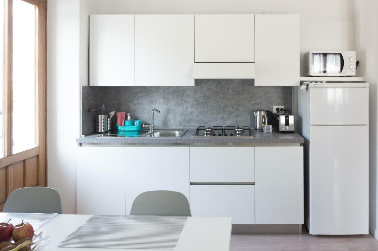 Nirvana Apartments Torbole Sul Garda Zewnętrze zdjęcie